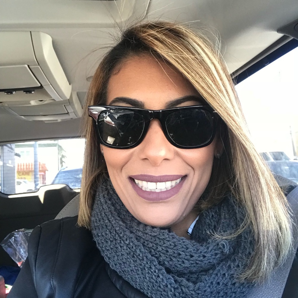 Meet your Posher, Nilsa